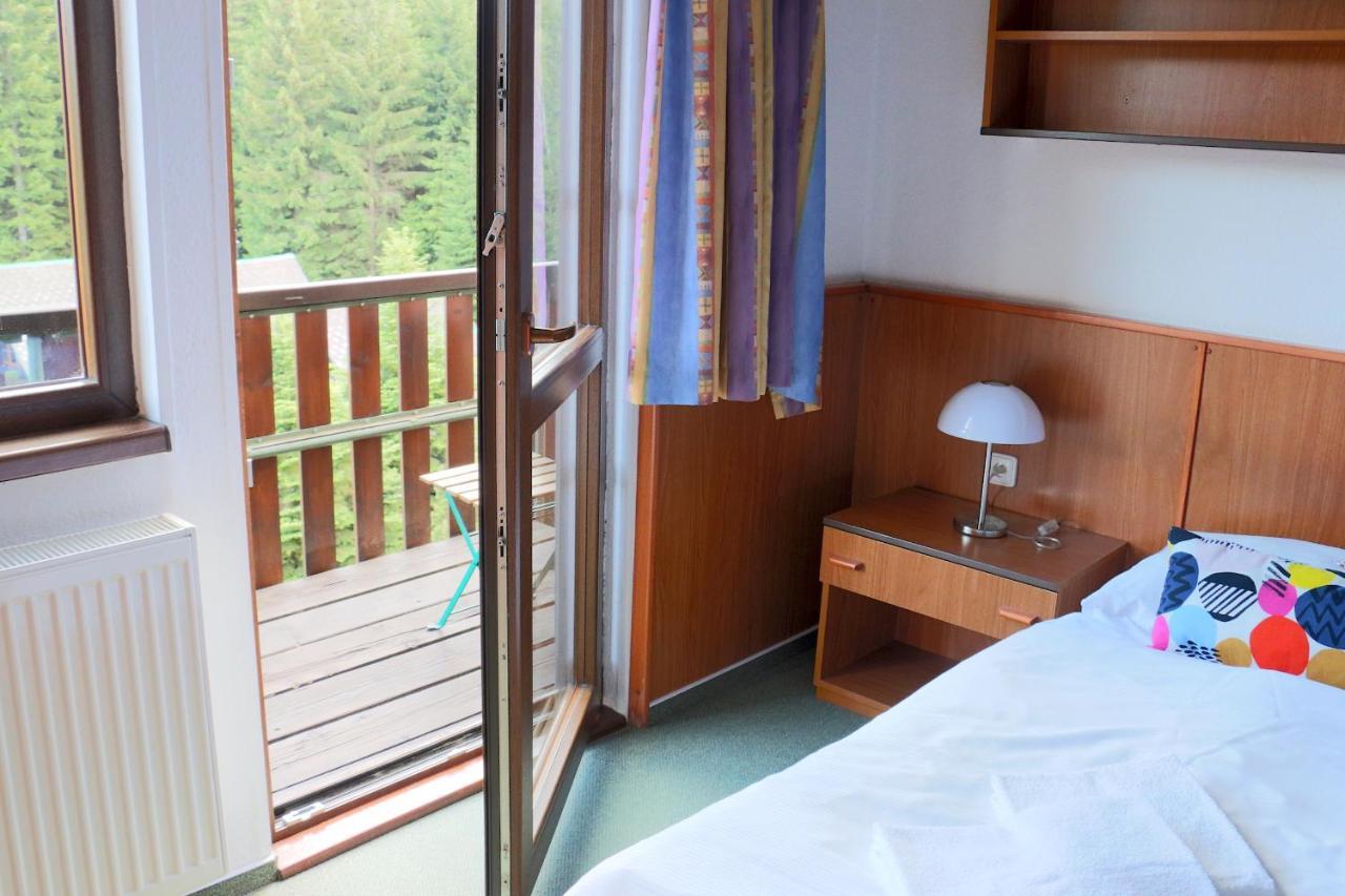 Hotel Maredis Kořenov Εξωτερικό φωτογραφία
