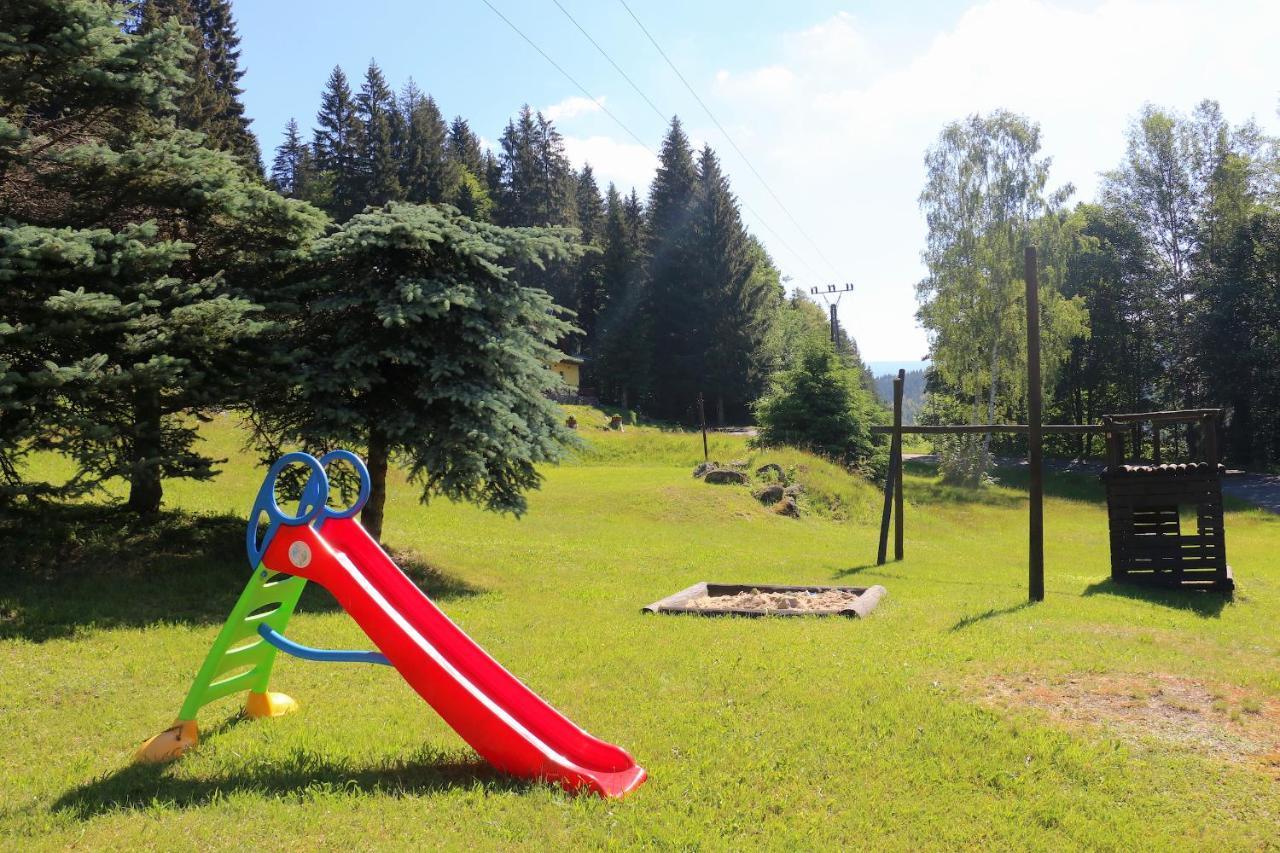 Hotel Maredis Kořenov Εξωτερικό φωτογραφία