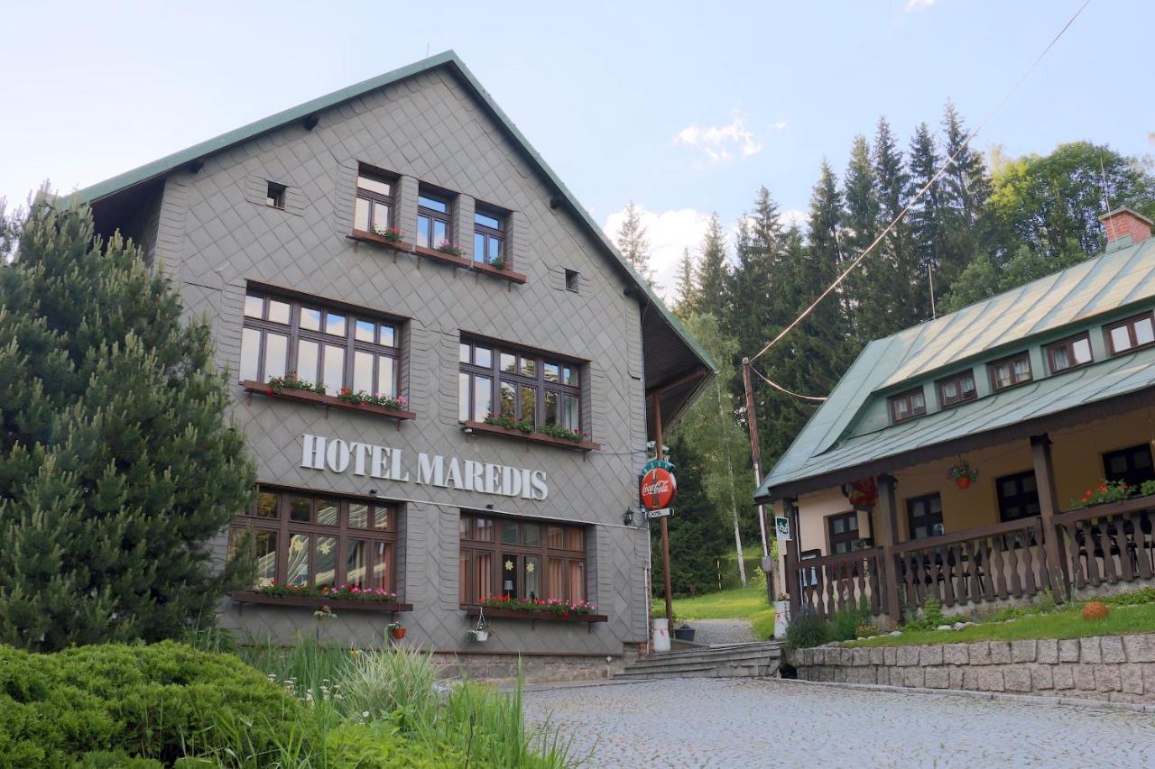 Hotel Maredis Kořenov Εξωτερικό φωτογραφία