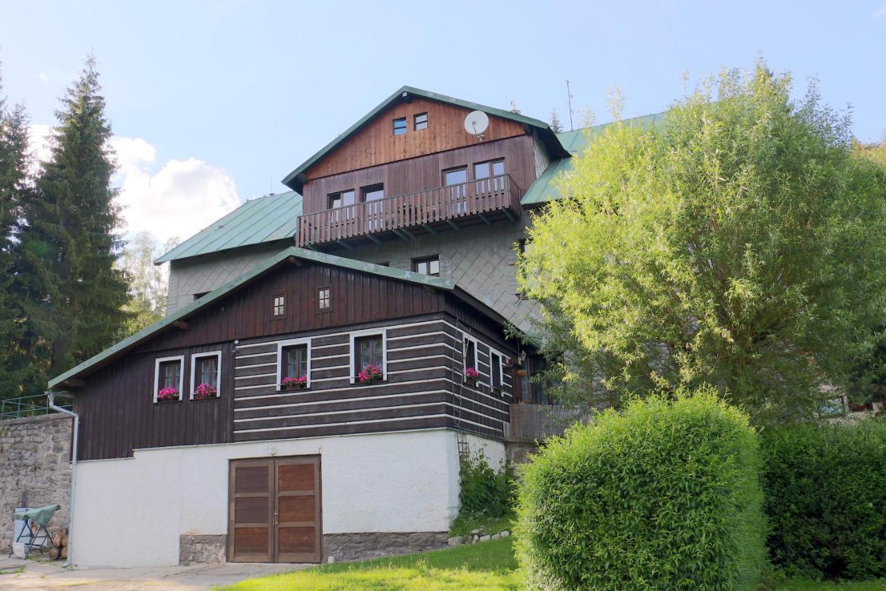 Hotel Maredis Kořenov Εξωτερικό φωτογραφία