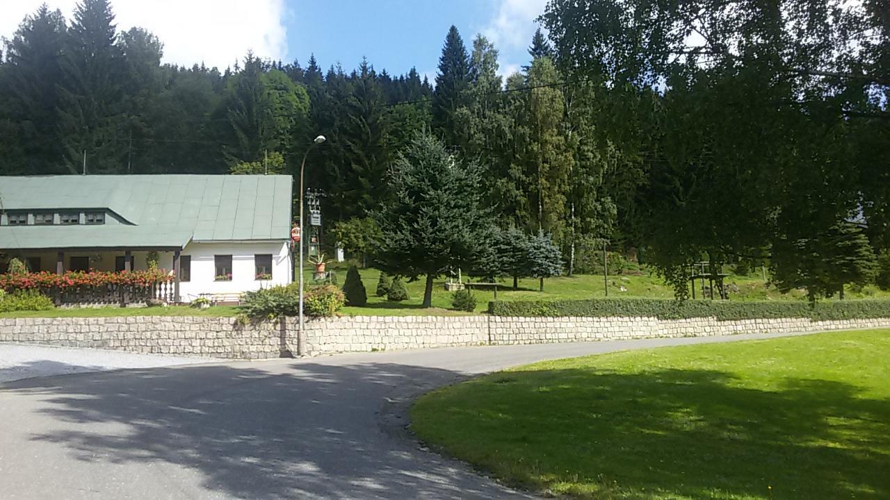 Hotel Maredis Kořenov Εξωτερικό φωτογραφία