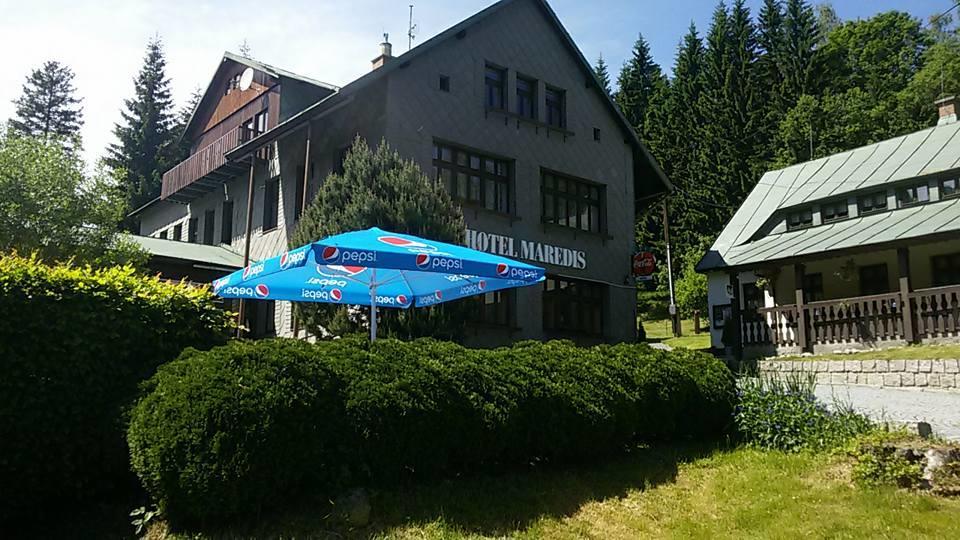Hotel Maredis Kořenov Εξωτερικό φωτογραφία