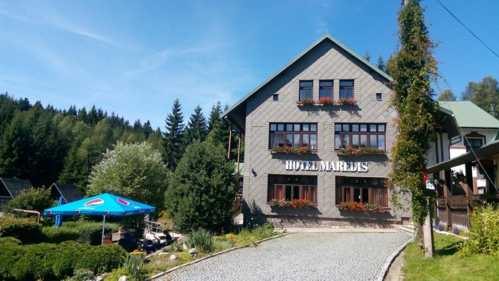 Hotel Maredis Kořenov Εξωτερικό φωτογραφία