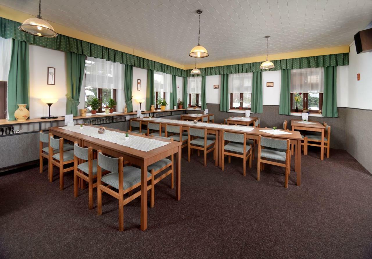 Hotel Maredis Kořenov Εξωτερικό φωτογραφία